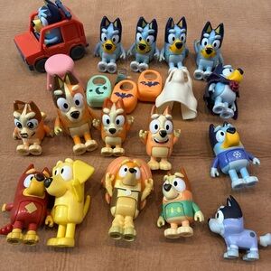 Bluey Figures Lot